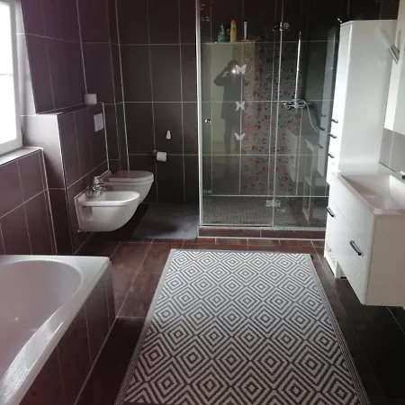 Apartment Grosses 4 Naehe Messe *